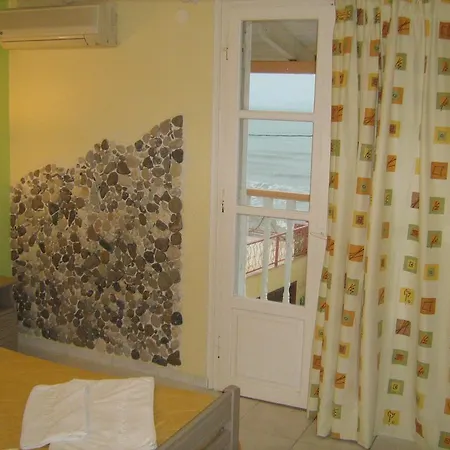 Turtle Hotel Laganas