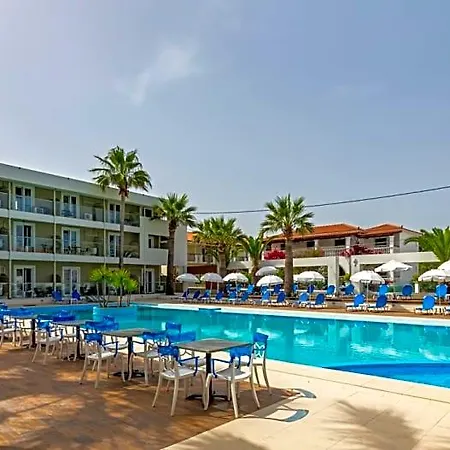 Turtle Hotel 2*