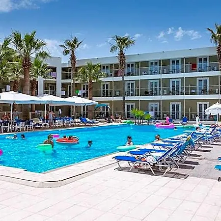 Turtle Hotel Laganas