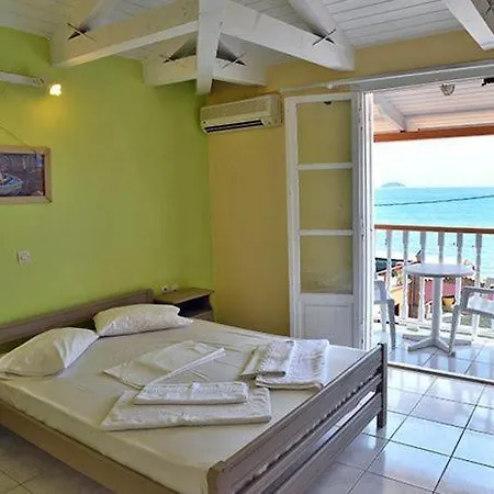 Turtle Hotel 2*